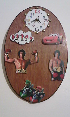 Horloge pour enfant d'un ami 